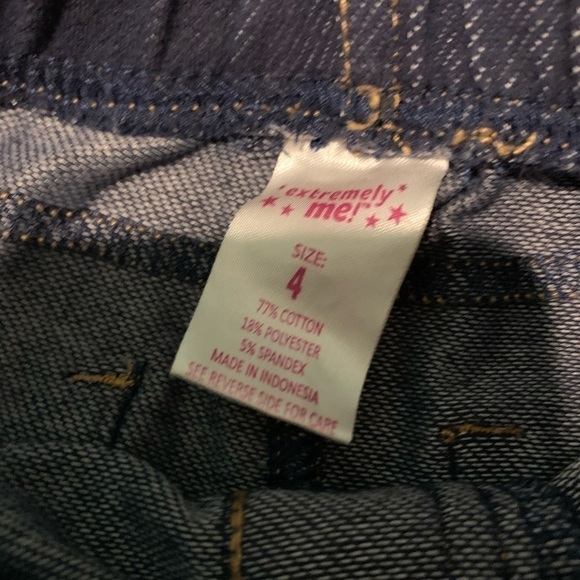 Girls size 4/5 Clothing Bundle - Picture 5 of 5